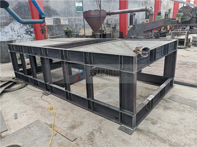 <a href='http://8xqdr.cn/psxl/4.html' target='_blank'><span>廢鋼破碎機(jī)</span></a>廠家生產(chǎn)車間