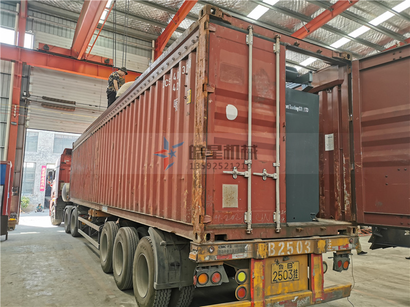 <a href='http://8xqdr.cn/psxl/6.html' target='_blank'><span>易拉罐破碎機(jī)</span></a>裝箱出口發(fā)貨